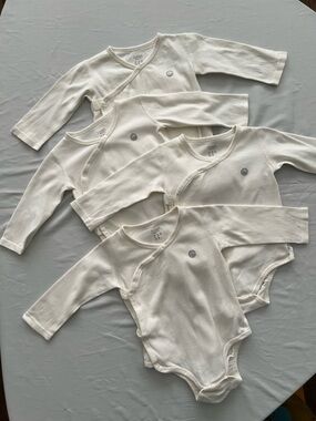 Nest Design basic Organic Ivory Wrap-Front Baby Bodysuits - Pack of 4
